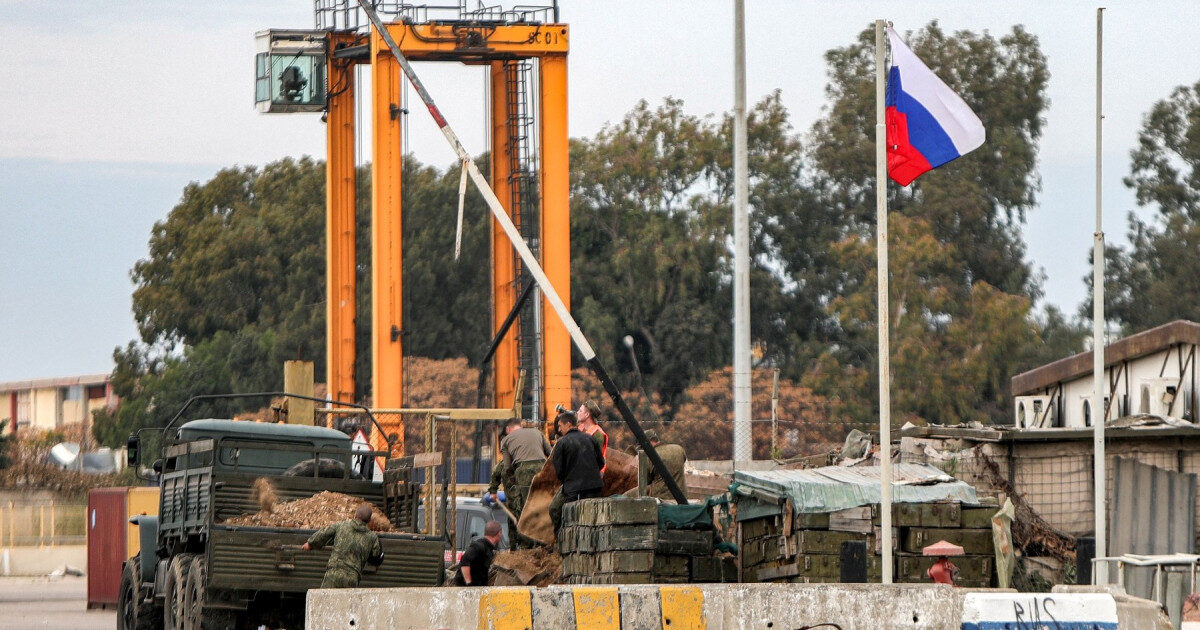Rusia: Siria, mizele bazelor după Assad. Decizie după 18 luni