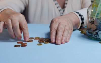 Pensionarii, avertizați: Nu depuneți cereri pentru CASS. Explicații CASP