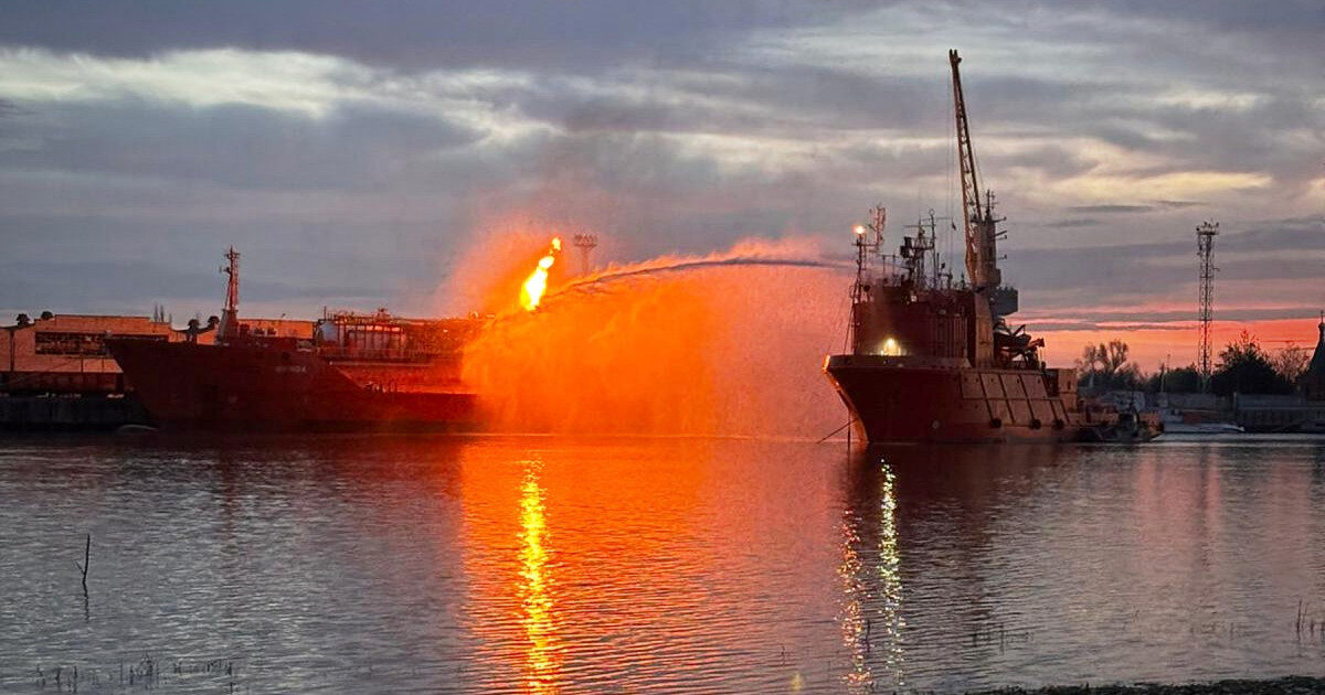 Atac rus în portul Izmail, aproape de România. Incendiu la infrastructură