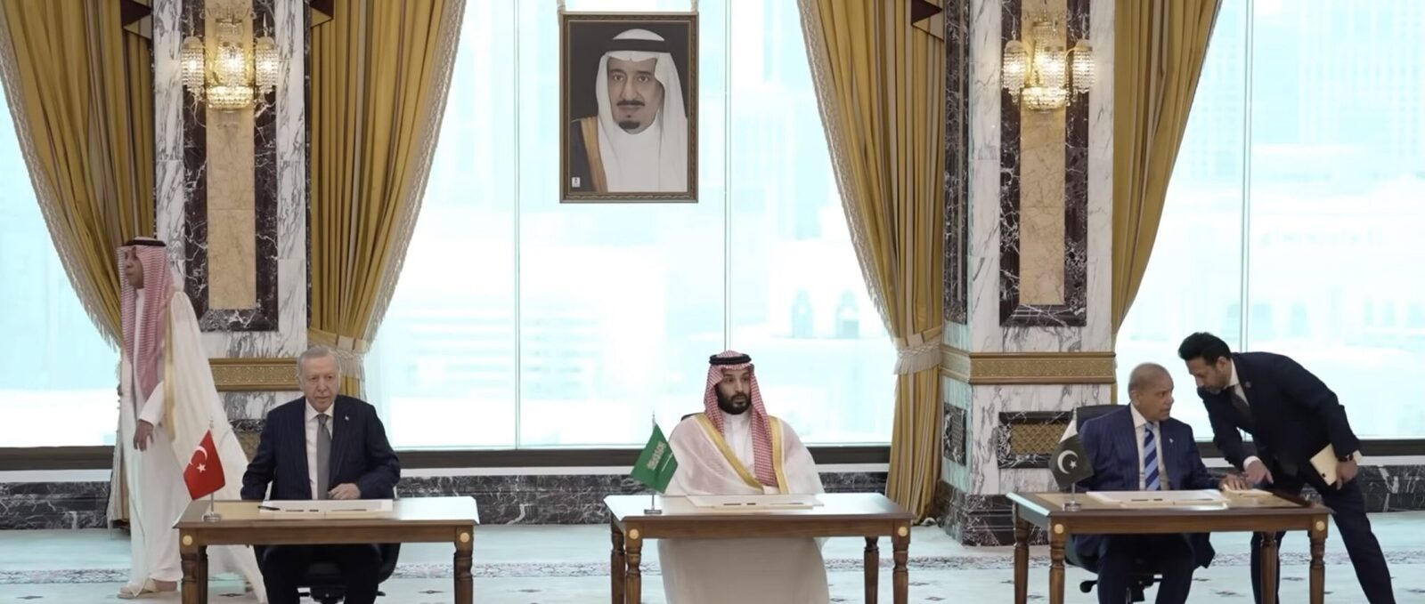 Arabia Saudită, Turcia, Pakistan: Acord de apărare, nu nuclear