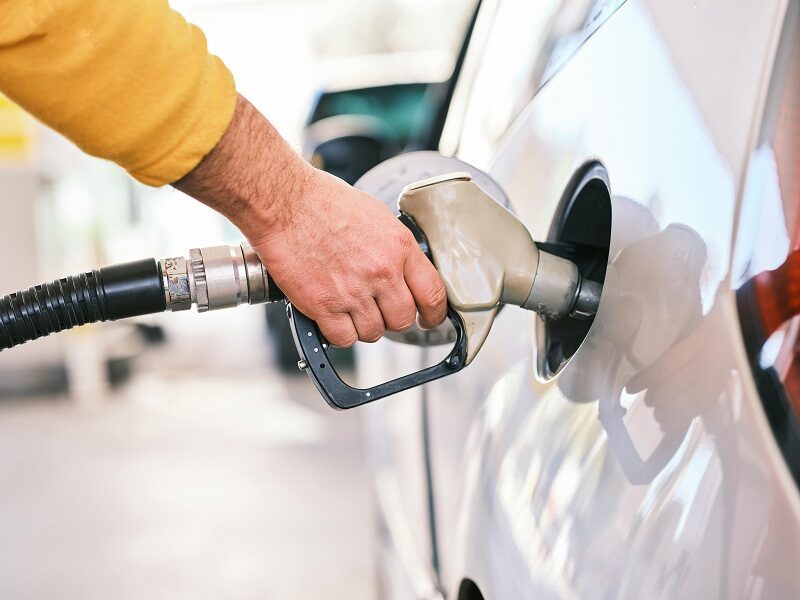 Ministerul Finanțelor taie TVA la motorină