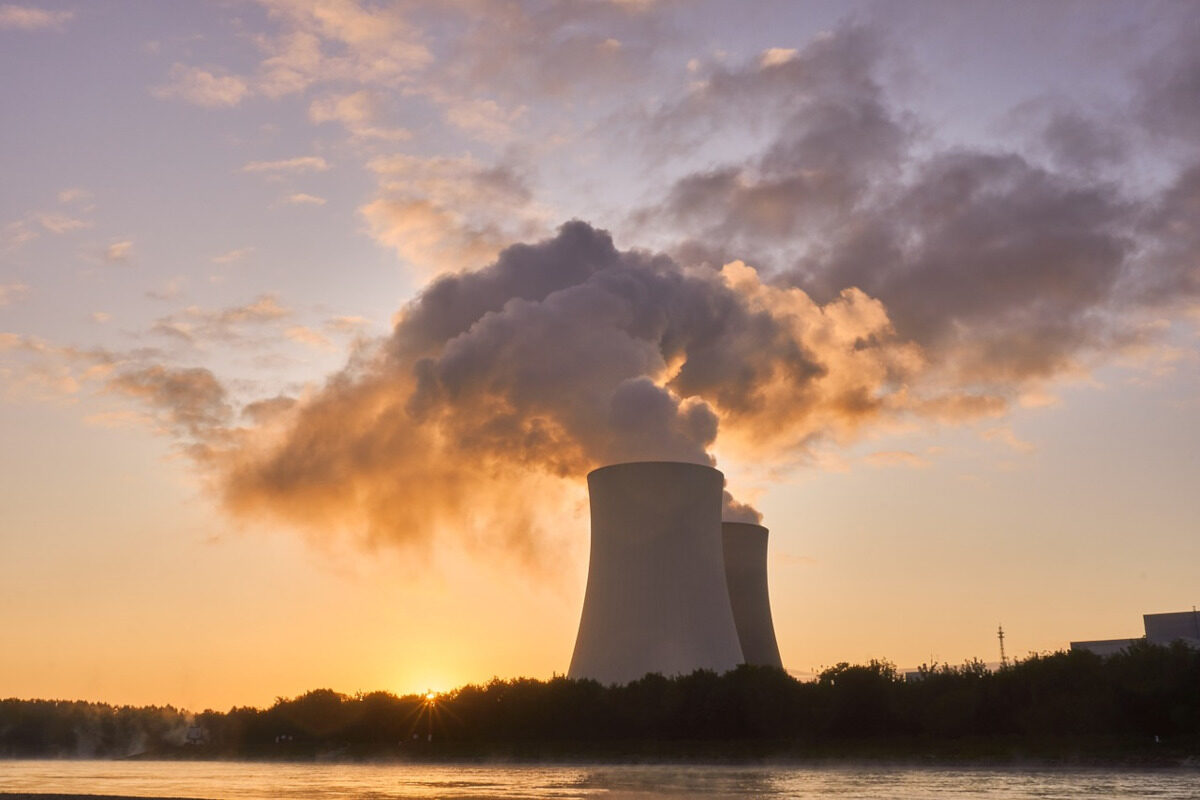 Spania ține centrala nucleară deschisă până în 2030