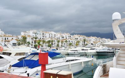 Românii din El Dorado spaniol: Viața Printre Milionari