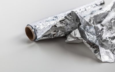 Folia de aluminiu se strică? Greșeala ta din bucătărie