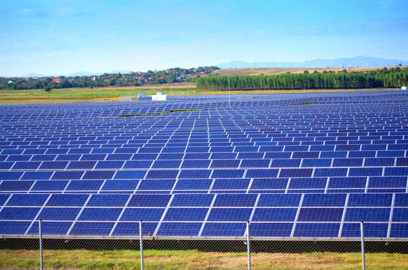 România, pe harta energiilor: ultimul act pentru cel mai mare parc fotovoltaic din Europa