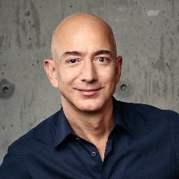 Bezos intră la Liverpool: Investiție majoră cu opțiune de preluare