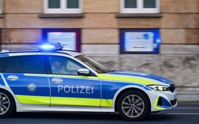 Șofer român, demis din microbuz în Germania. Pasager, la volan
