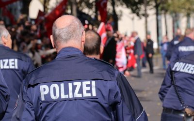 Fraude în Austria: Falși polițiști români au înșelat victime