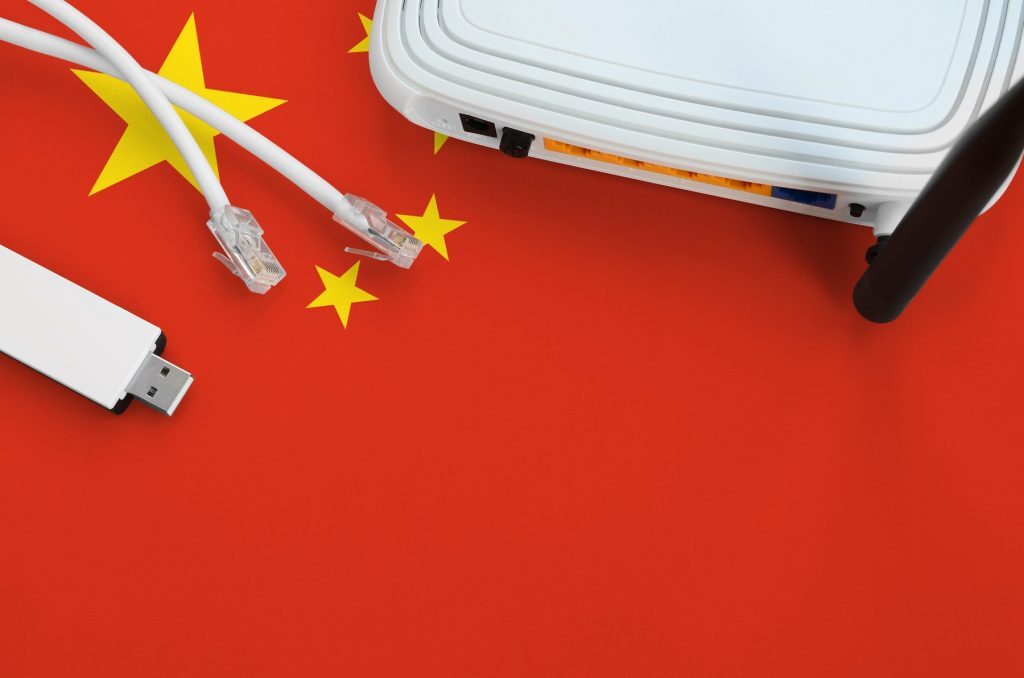 Routere chinezești cu „backdoor” în România. Atenție!