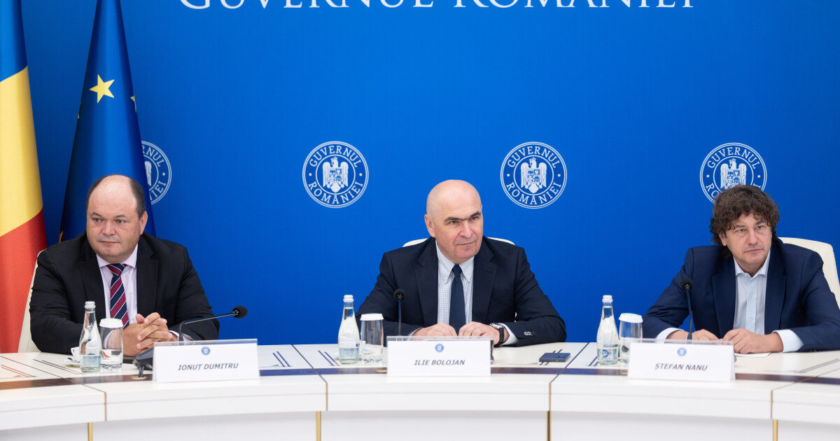Bolojan: Investitori străini temători de turbulențe guvernamentale