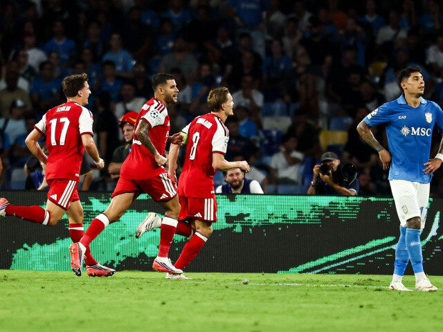 Odegaard, spectacol la Napoli! Arsenal triumfă, debut amar pentru Allegri