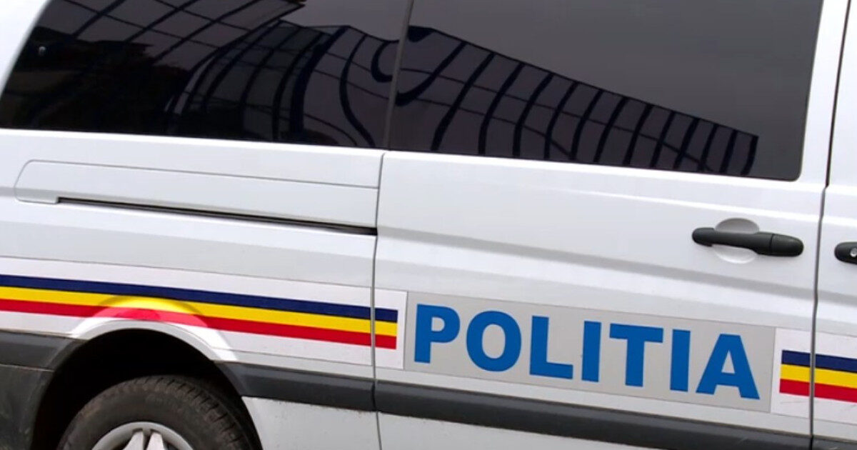Alertă în Oradea: pachet suspect, pirotehniștii intervin