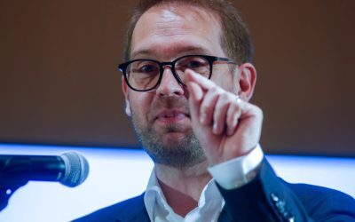 Fritz: Nu e premier independent, USR vrea alegeri anticipate