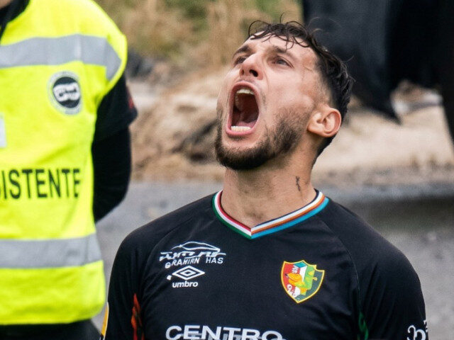 Ianis Stoica, „dublă” în Portugalia și revenire de la 0-1