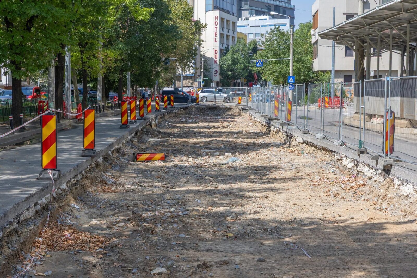 Ciucu explică întârzieri: Șantierele au rețele vechi de 80 de ani