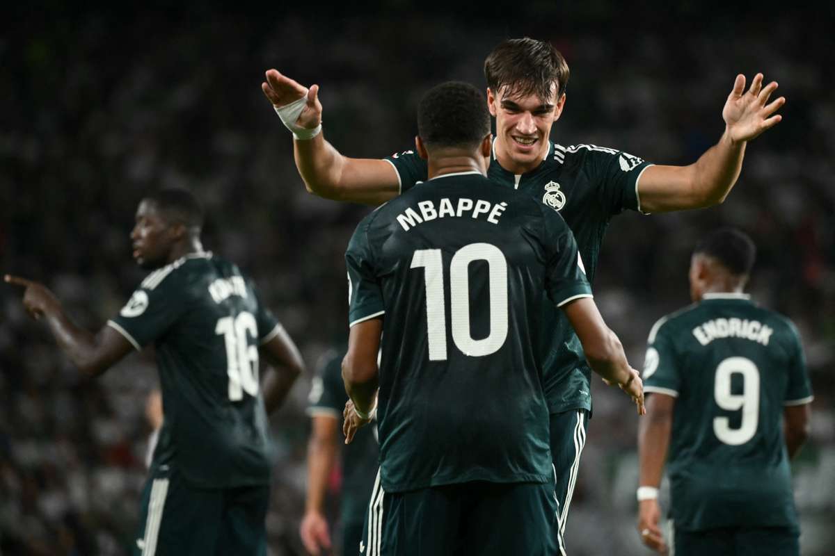 Carlos Espi the hero again as Real Madrid snatch late win at Elche