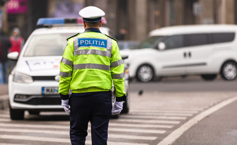 „Vă rugăm să plecați din timp spre școală sau grădiniță”. Primăria Capitalei anunță un „plan de fluidizare a traficului” pentru luni