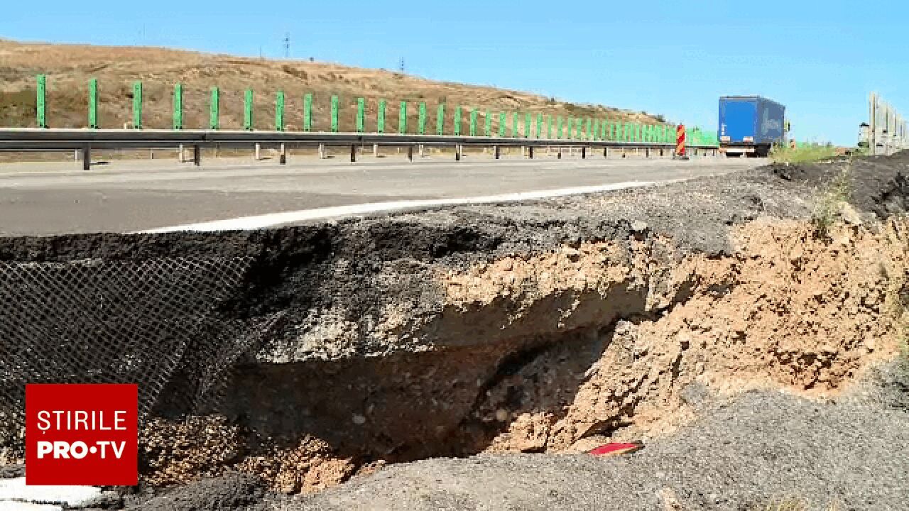 Autostrada nou-nouță, gaură de un metru. Nu se repară