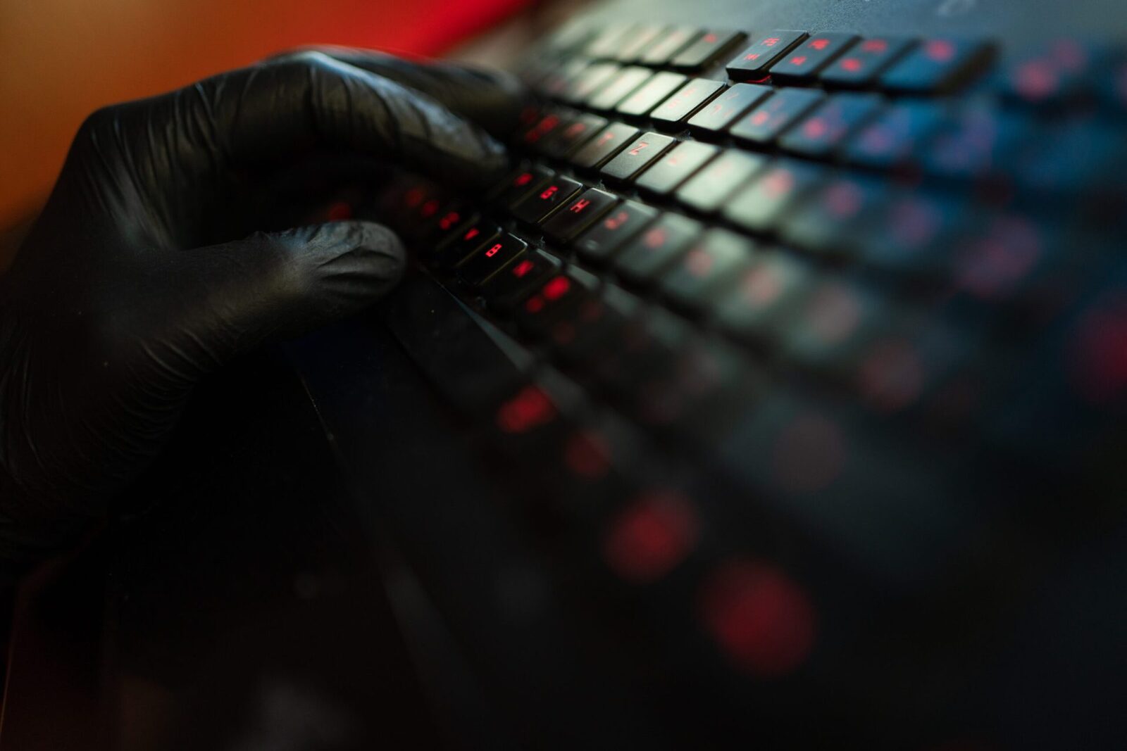 Spamul se ascunde: mesaje cu caractere invizibile păcălesc filtrele