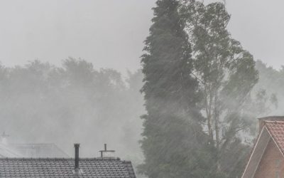 Alertă meteo: Vânt, grindină și ploi torențiale în județe