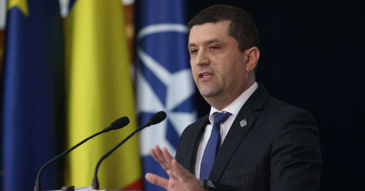 Miruță: Întuneric politic, dar speranță pentru viitor